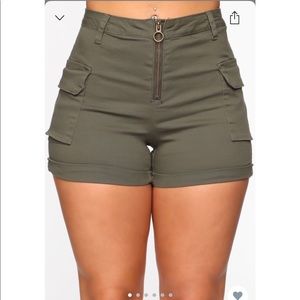 Fashion Nova Dinah Cargo Shorts - Olive Green